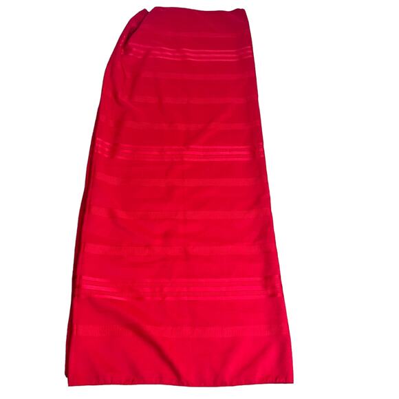 Red Holiday Tablecloth – Oblong, Fits 10–12 Seat Table (60” x 102”) - Picture 3 of 13